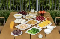 Dan‑Mountain Bamboo Retreat Vacation Villa - 조식 운영