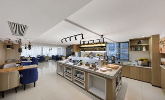 Echarm Hotel (Wuhan Optical Valley Pedestrian Street) - Housity