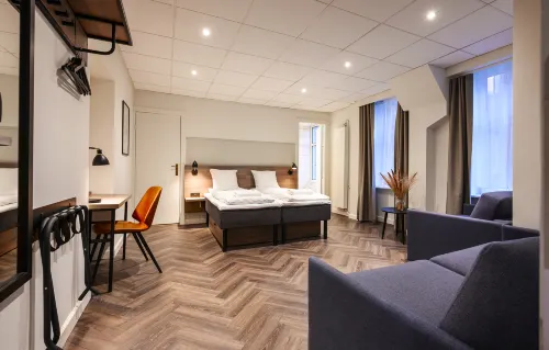 Go Hotel Saga - 2-Star