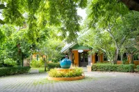 บ้านอัมพวา รีสอร์ท แอนด์ สปา - ที่มีสปา