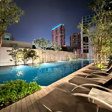 Lucentia Residences Bbcc at Lalaport Kuala Lumpur by Veedu Hauz Отели рядом с достопримечательностью «Пуду»