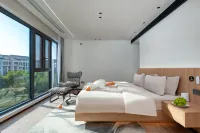 Huangguoshu Scenic Area Waterfall Aesthetic Homestay