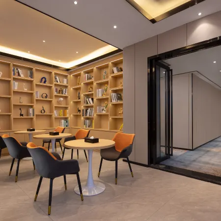 Shenzhen Road Hotel Отели рядом с достопримечательностью «Вутонг Маунтен»
