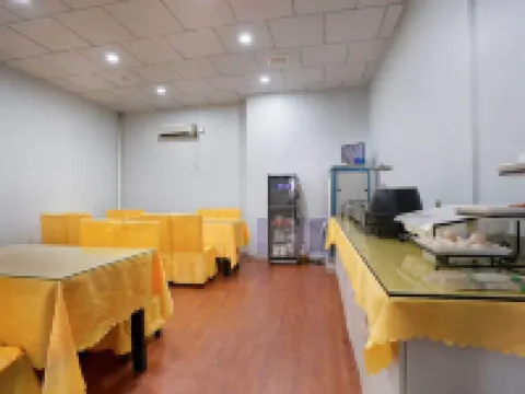 City 118 Hotel Chain فنادق في سونينغ