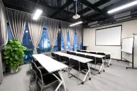Dongguan She Hotel THEYOUNG (Vanke Center)