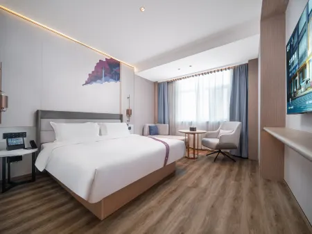 zhengzhouElong Hotel (Municipal Government Bishagang Subway Station Branch) Отели рядом с достопримечательностью «University for Science & Technology Zhengzhou»