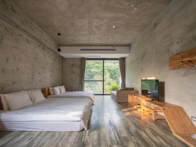 Sun Moon Inn