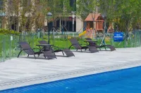 Laoting Yueqi Island Wangfugui Homestay - Swimmingpools
