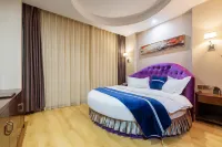 Luojiang Kaishenghao Hotel Hotels near Luojiang Station