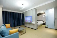 Panda not sleepy e-sports future hotel