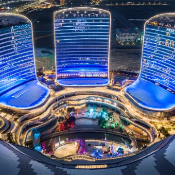 Manhattan International Apartment Hotel Hotels near National Geographic Ultimate Explorer