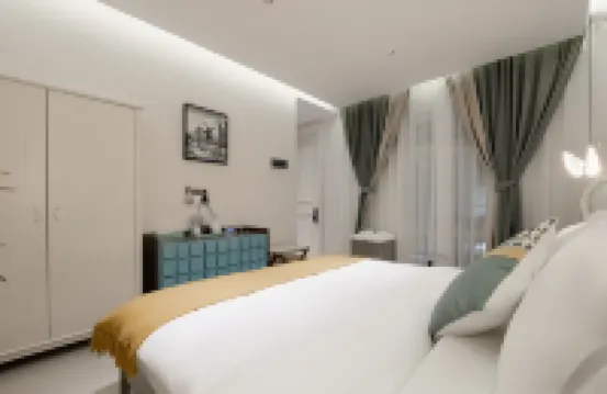 Yining Huatian Yunxuan Homestay (Kazanqi Folk Custom Tourism Area Branch)