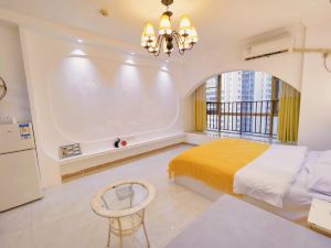 Guiyang Youjia Serviced Apartment (Huaguoyuan Shopping Center)