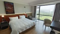 Kew Green Hotel, Chengshan