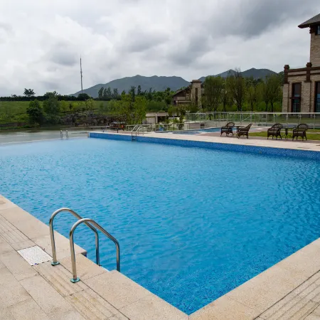 Grand New Century Nanshan Heyuan Hot Spring Resort