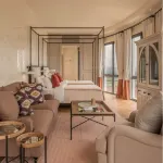 Toscana Piazza Hotell i Pong Ta Long