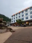 Zhangshuge Pavilion Resort