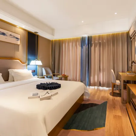 Huafeng Hotel
