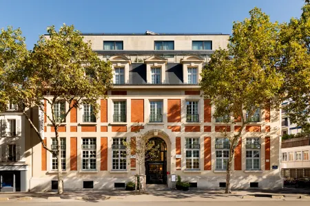 Le Parchamp, Paris Boulogne, a Tribute Portfolio Hotel Отели рядом с достопримечательностью «Парк дэ Пранс»
