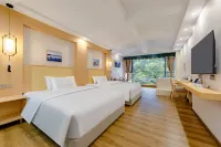 YEMU  HOT  SPRING  HOTEL Hotels in Zhonggu Village/Mugecuo