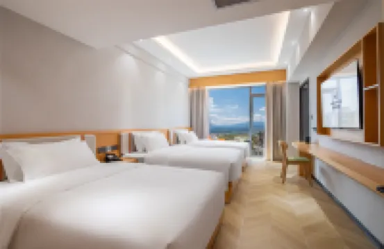 Rezen Pinge Hotel (Xishuangbanna Jinghong Airport Railway Station)