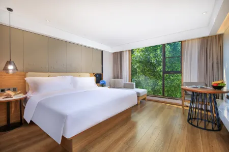 Venus Royal Hotel (Guilin Elephant Trunk Hill, Two Rivers and Four Lakes Branch)