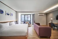 Prom Hotel Hotels near Vivaldi Public Relations