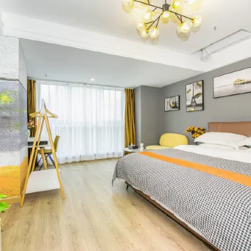 Manlu Ins Design Hotel Отели рядом с достопримечательностью «22-я средняя школа в городе Чжэнчжоу»
