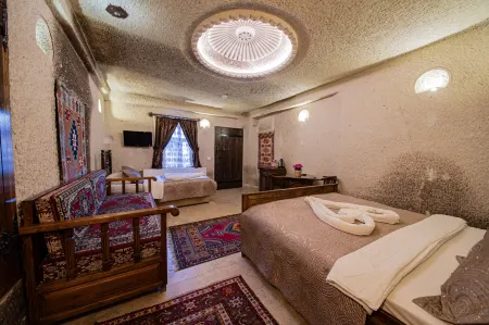 Safran Cave Hotel Отели в г. Горем