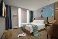Shiguang Smart Hotel (Wuhan Hankou Riverfront Lihuangpi Road) Hotels in Wuhan