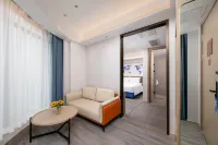 Kyriad Hotel (Luzhou High-speed Railway Station Southwest Medical University)