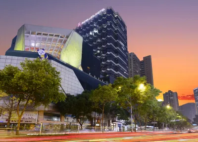 อาร์ รอยัลส์ โฮเทล เฉิงตู ชุนซี โรด ไท่กู๋ หลี่ โรงแรมในพื้นที่การค้าถนนชุนซี