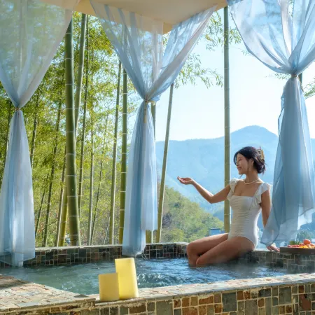 Yunshang Grassland·HilingCamp Mountain Xiashanshe Mountain Wild Hot Spring Holiday Beauty