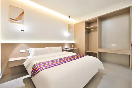 延述靜舍飯店（延吉西站萬達廣場店）