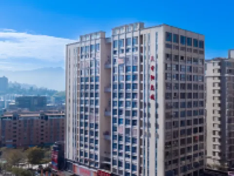 Zouping Sakura Hotel (Tianshou Branch) فنادق في جانغ بينغ