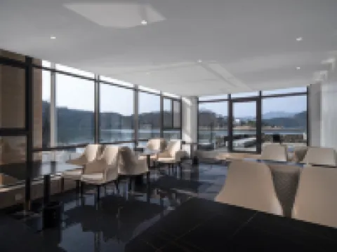 Ankang Yinghu Xiaoyin Resort Hotel Hoteles en Ankang