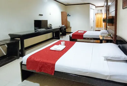 Check Inn Bacolod by RedDoorz