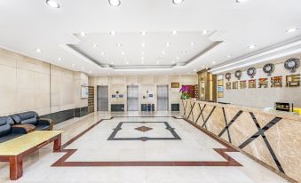 Ruyi Hotel (Guangzhou Shaheding Clothing City)
