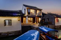 Yueyue Space Homestay (Zhouzhuang Ancient Town)