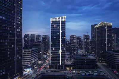 Atour Hotel Jinan Vientiane City Central Business District Отели рядом с достопримечательностью «Шаньдунский профессиональный колледж (Западный Кампанский)»