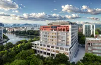 LiCLOUDS HOTEL (Guilin Two Rivers and Four Lakes Xiangshan Park) Hotels near Zizhou Island