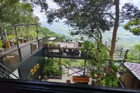 The Nine Bistro Grand Hill & Resort