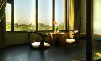 Dalonghu Qinshuiwan Huayang Aishengmei B&B