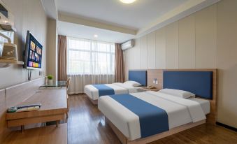 Yijia 365 Hotel Chain (West Street Museum Subway Station Branch)