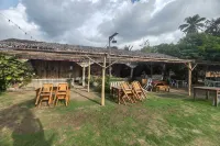 Summer Homes Beach Front Resort and Cottages Port Barton - พร้อมอาหารเช้า
