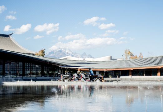리장 위룽 설산 온천 호텔 객실 내 프라이빗 온천 샘플