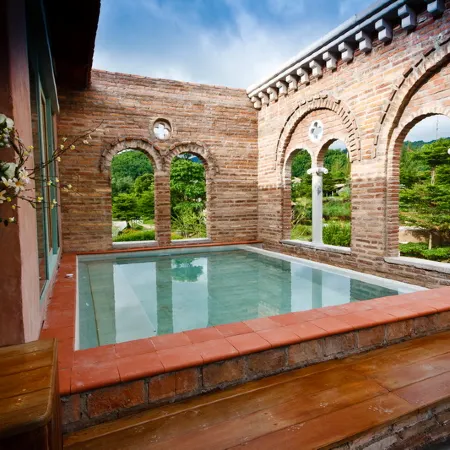 La Toscana Отели рядом с достопримечательностью «Водопад Khao Chon»
