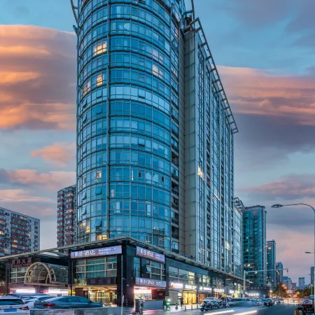MANNSIC Hotel (Beijing Jianguomen Capital Institute of Pediatrics) Отели рядом с достопримечательностью «Парк Житань»