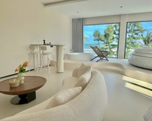 Listen to the sea shell holiday home (China's first beach shop) Hotels in Maoming