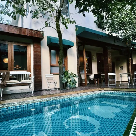 Luyan Lushanli Homestay (Yuelu Mountain University Town)